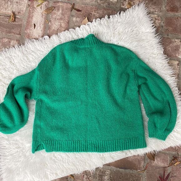 BP Green Long Sleeve Crewneck Pullover Sweater Size XS - Picture 6 of 9